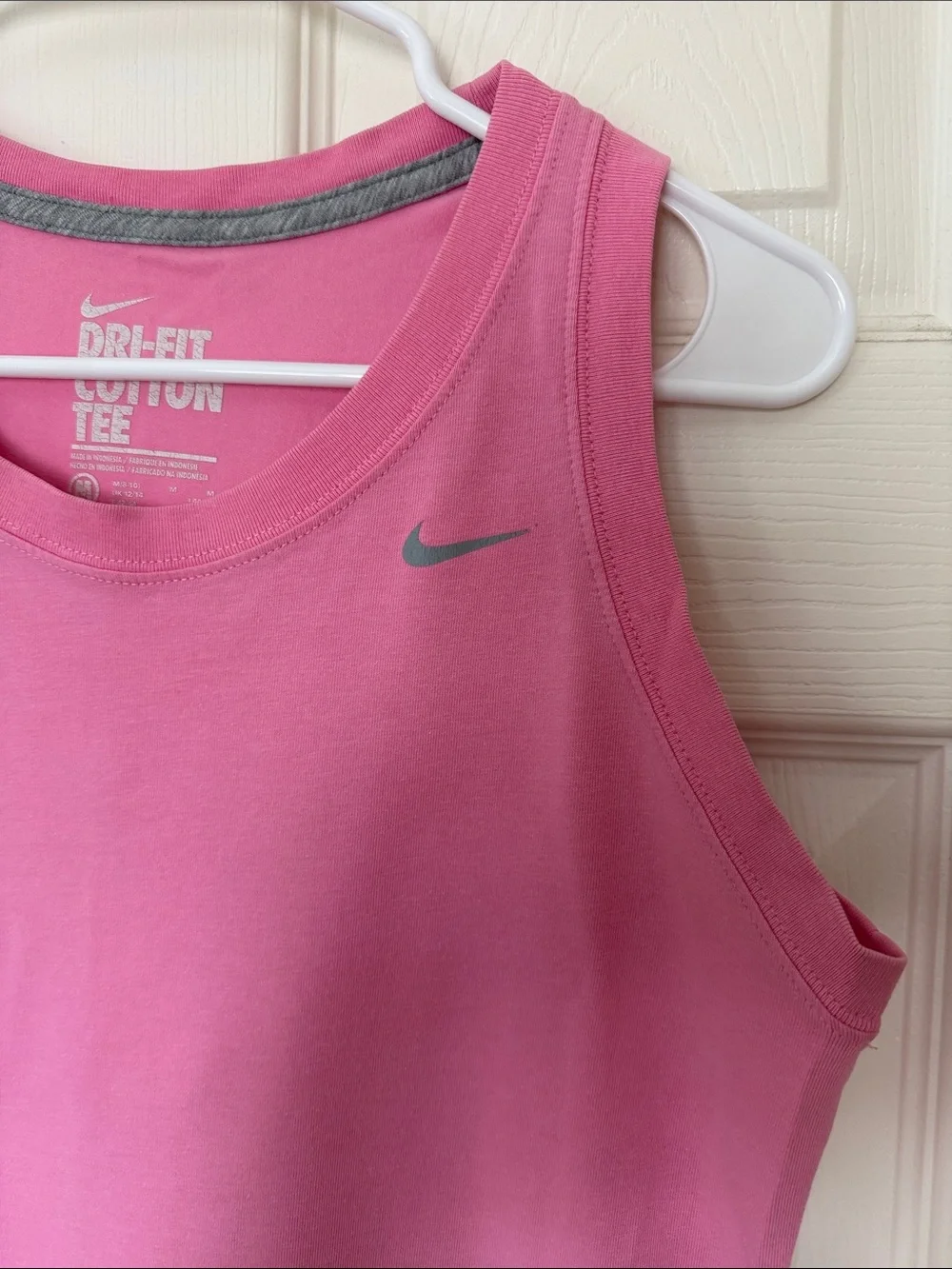 Nike Pink Sleeveless Performance Tank Top